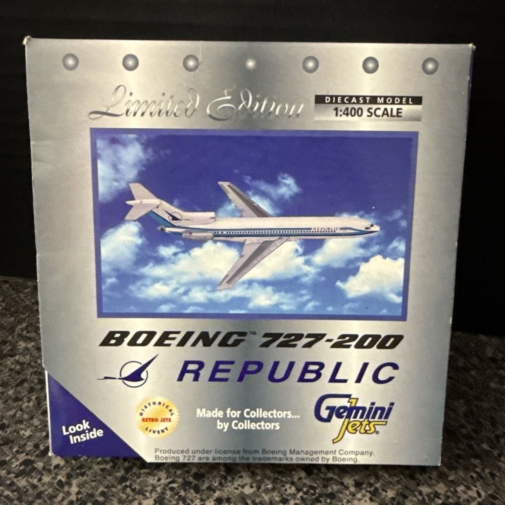 GeminiJets Republic‎ Airlines Boeing 727-200 1:400 Diecast Model N721RC With Box